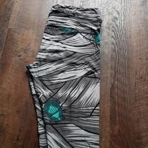 LuLaRoe Halloween leggings Size TC2